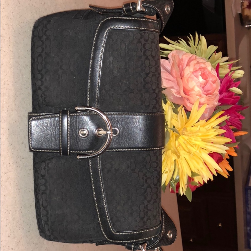 Coach shoulder bag